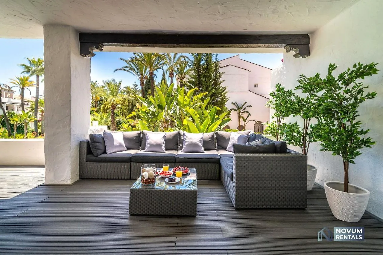 Luxurious Beachside In The Heart Of Puente Romano Marbella Spain